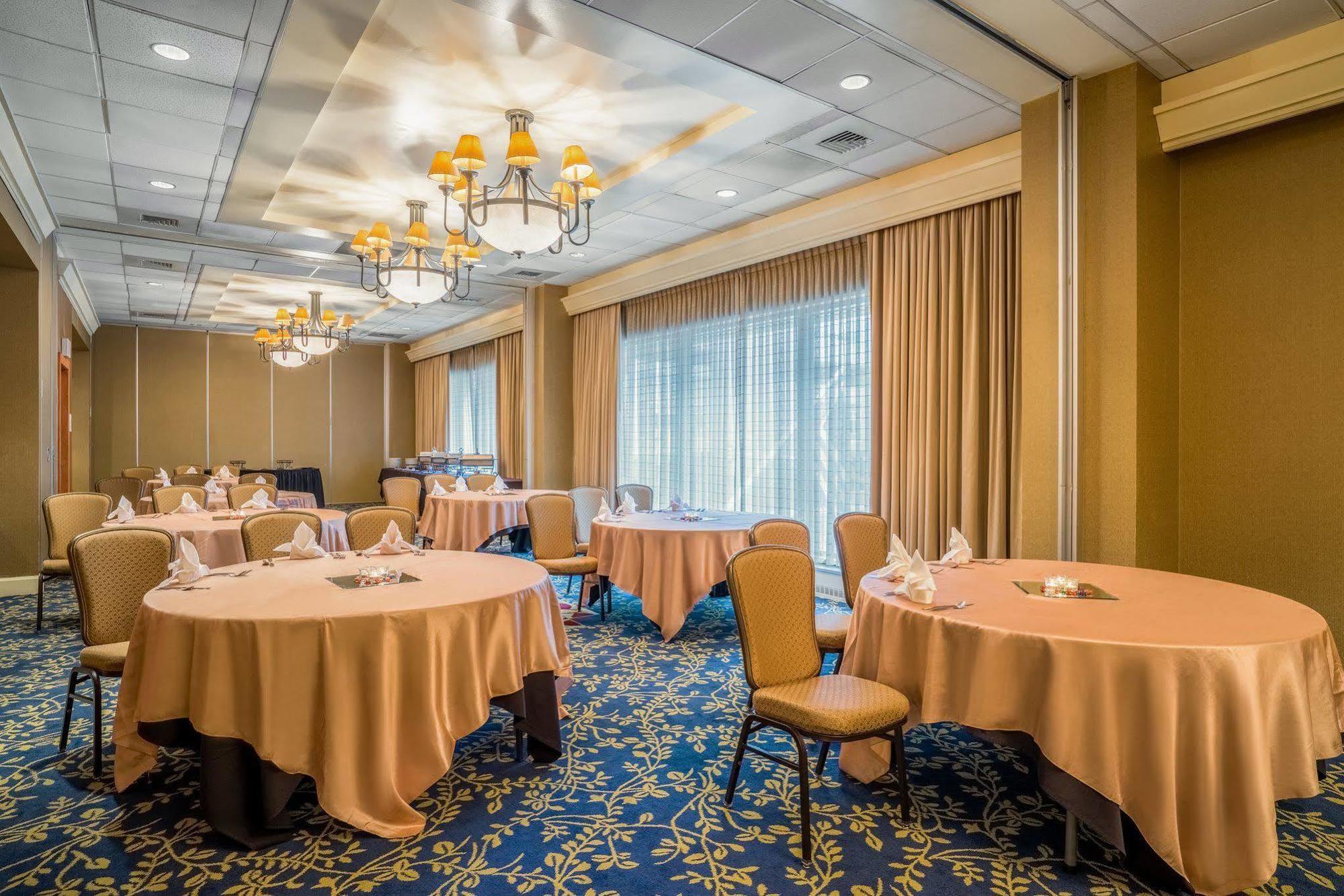 Crowne Plaza Hotel Harrisburg-Hershey By Ihg Extérieur photo